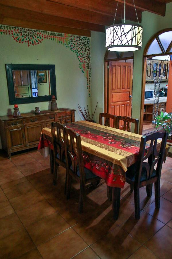 Mangifera Hostel เกรเซีย ภายนอก รูปภาพ